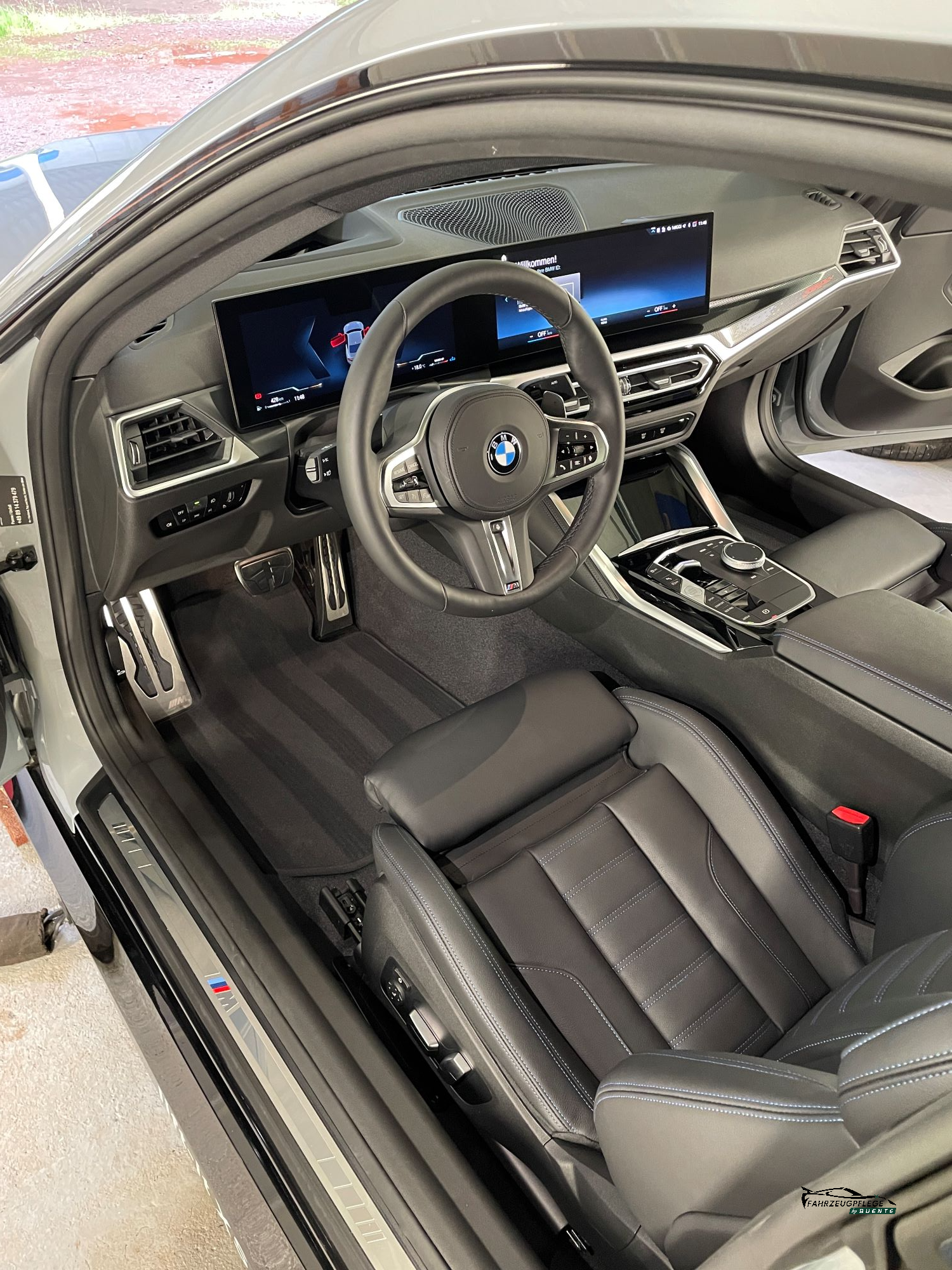 BMW 230i